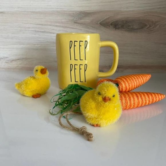 Rae Dunn Yellow PEEP PEEP Easter Mug - NEW - Picture 4 of 8